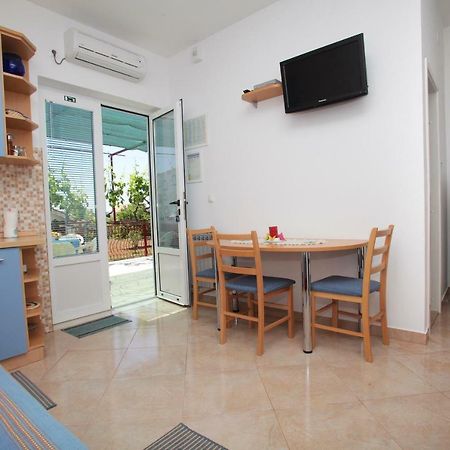 Apartment Nada Trogir Exterior photo